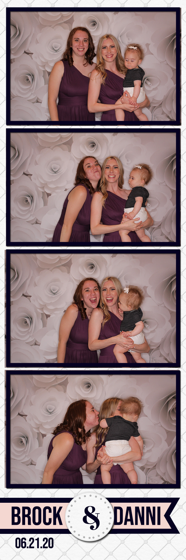 Danni and Brock’s Wedding | View more photos from the event at gallery.photoboothbillings.com/u/PhotoBoothBillings/Danni-and-Brock’s-Wedding